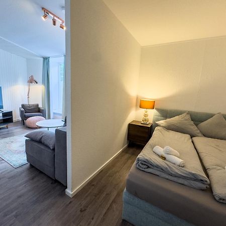 Schoene Wohnung Fuer 4 Gaeste An Der Eilenriede Mit Kostenlosen Parkplaetzen Hanôver Exterior foto