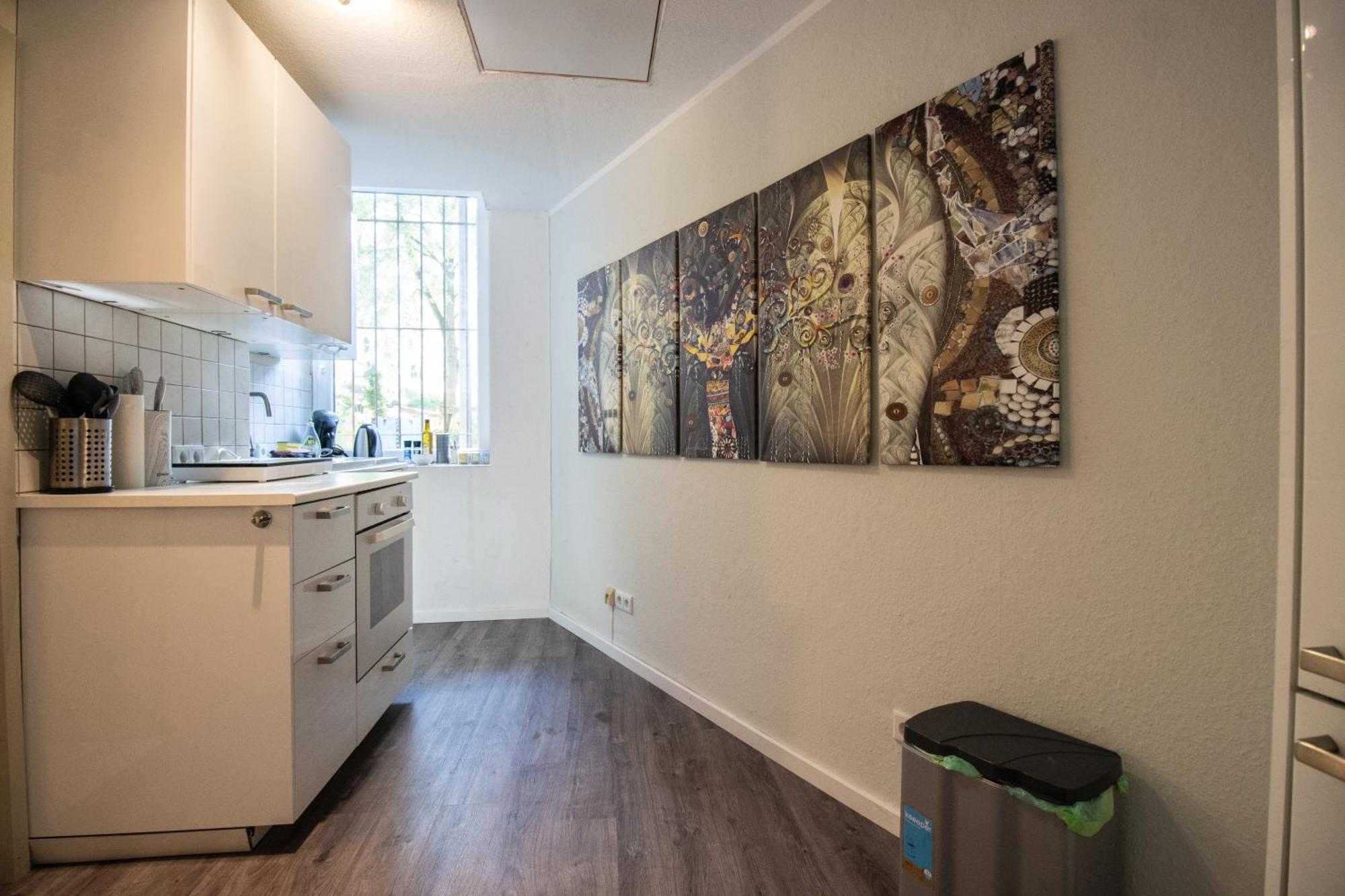 Schoene Wohnung Fuer 4 Gaeste An Der Eilenriede Mit Kostenlosen Parkplaetzen Hanôver Exterior foto