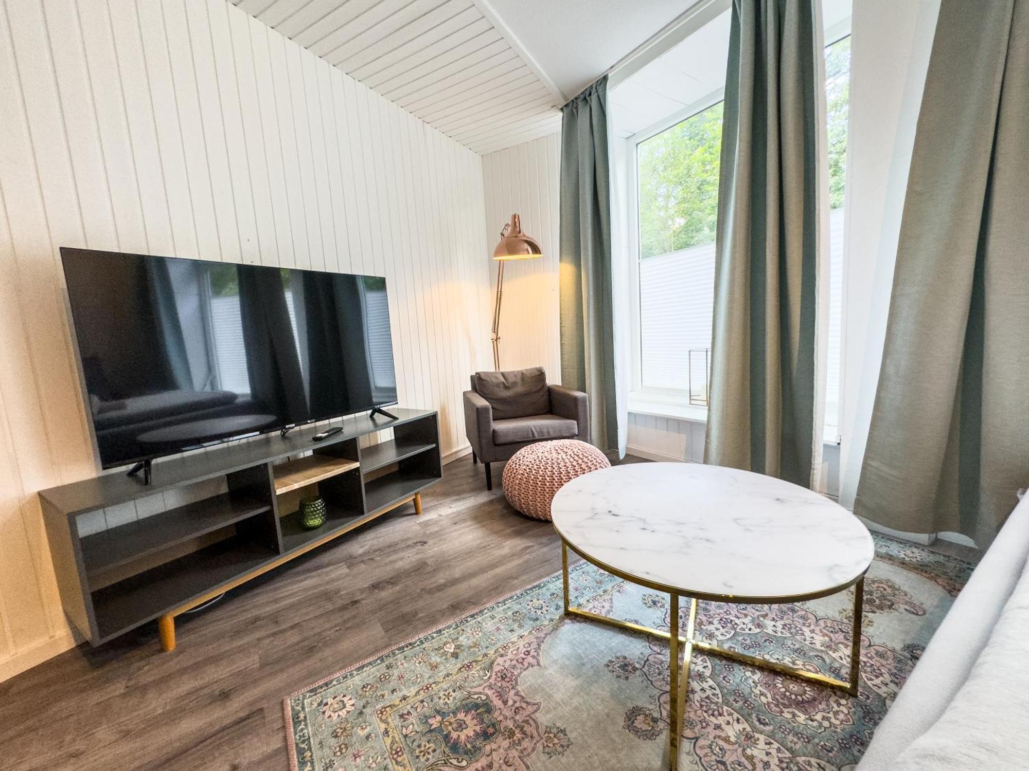 Schoene Wohnung Fuer 4 Gaeste An Der Eilenriede Mit Kostenlosen Parkplaetzen Hanôver Exterior foto